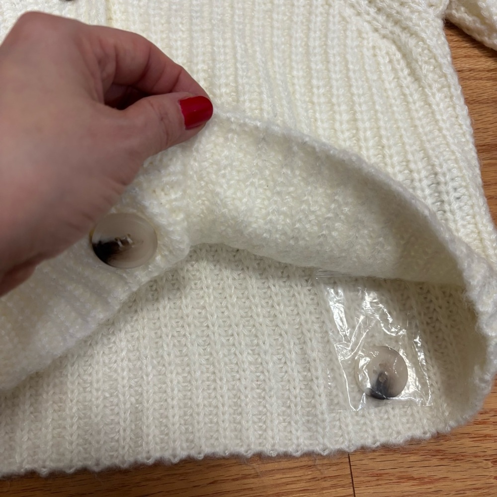 Preppy Coastal Anthropologie Current Air Puff Sleeve Cardigan - Picture 7 of 13
